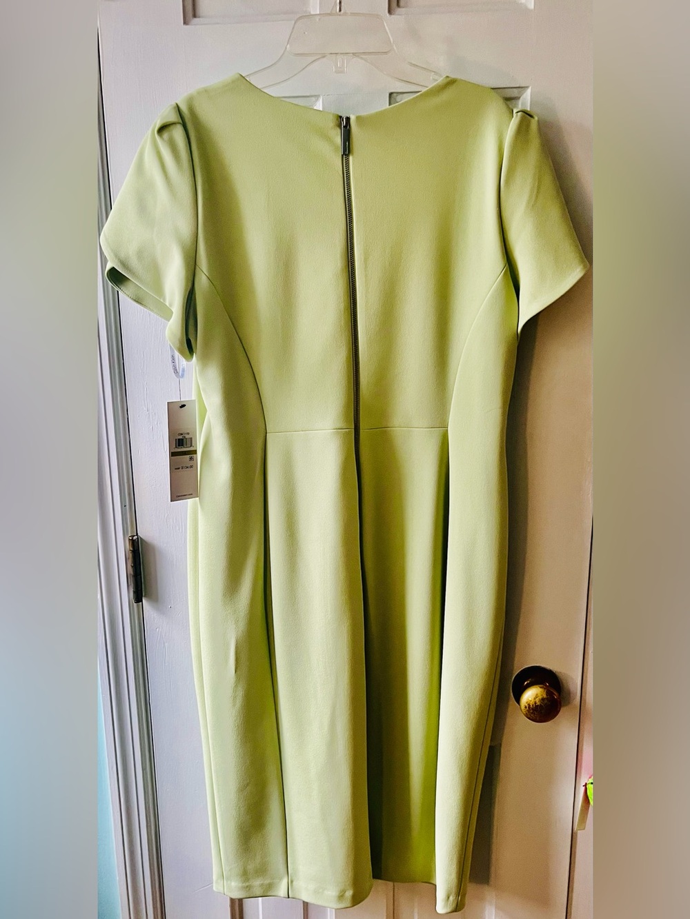 Calvin Klein NWT Sage Green Tulip Sleeve Sheath Dress With Silver Exposed Zipper - Picture 3 of 10